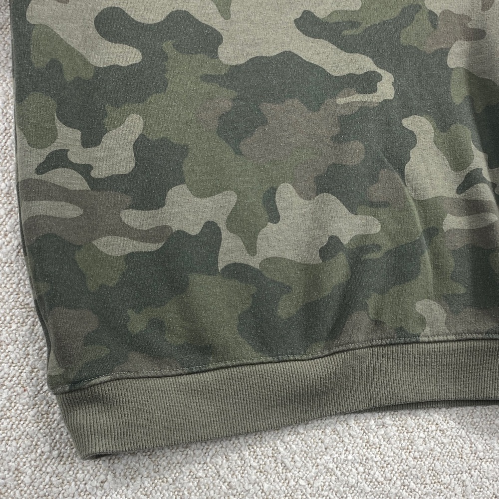 Classic Green Camo Crewneck Sweater - kids Cat & Jack size s6/7 - Picture 11 of 15